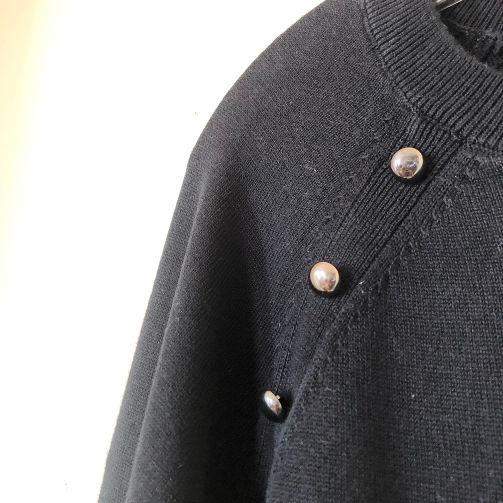 Lightweight Black Banana Republic Sweater